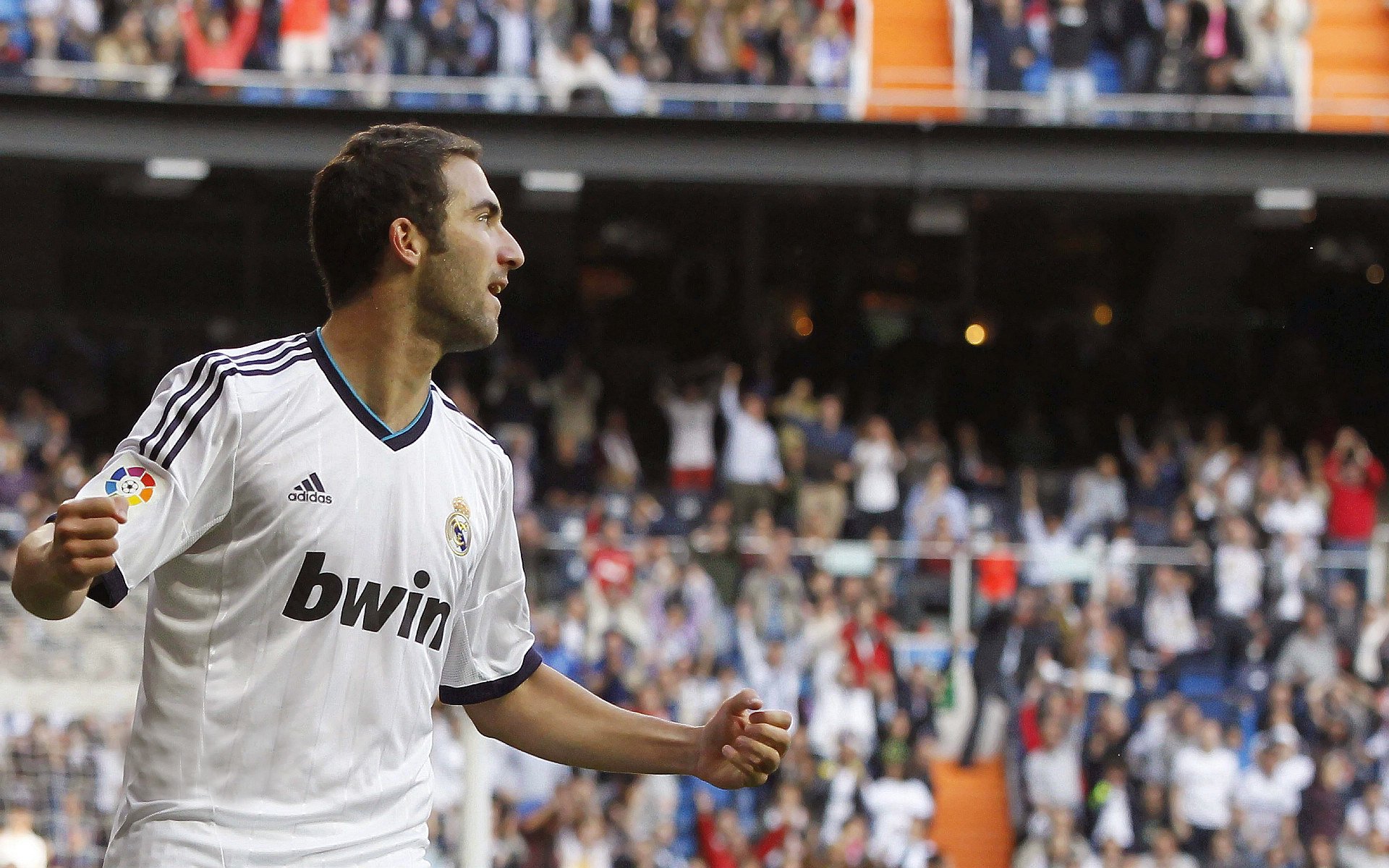 星际对决:未来可能的虚拟现实比赛模式,星际对战平台